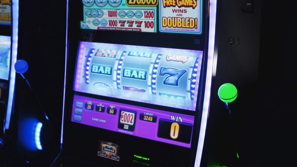 Comprendre les jeux de hasard et d’argent : prévention, risques et outils d’accompagnement